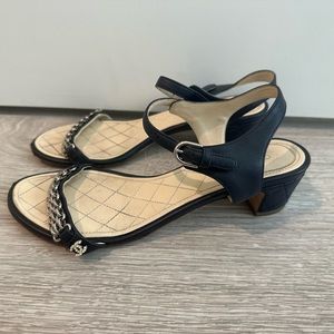 CHANEL leather sandals